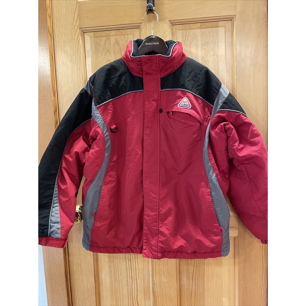 LL Bean Ski Jacket. kids size XL- 18/20.  Hidden Hood, Zip Pockets.